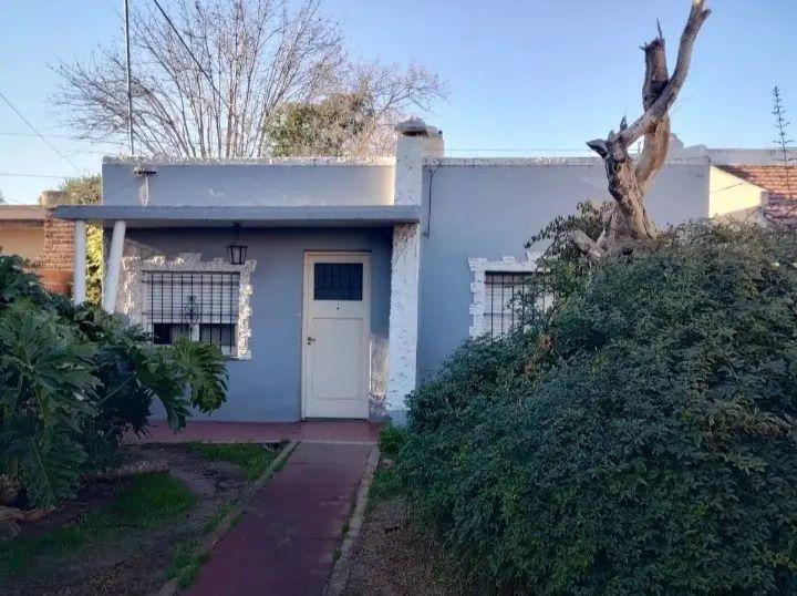 Foto de Casa En Venta En Ituzaingó Norte Con Jardín Y Cochera, imagen 1