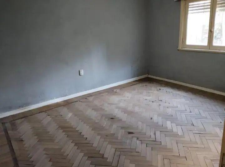Foto de Casa En Venta En Ituzaingó Norte Con Jardín Y Cochera, imagen 5