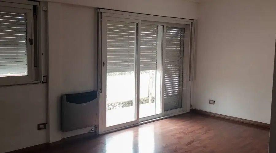 Foto de Departamento En Venta En Castelar Con Balcón, imagen 1