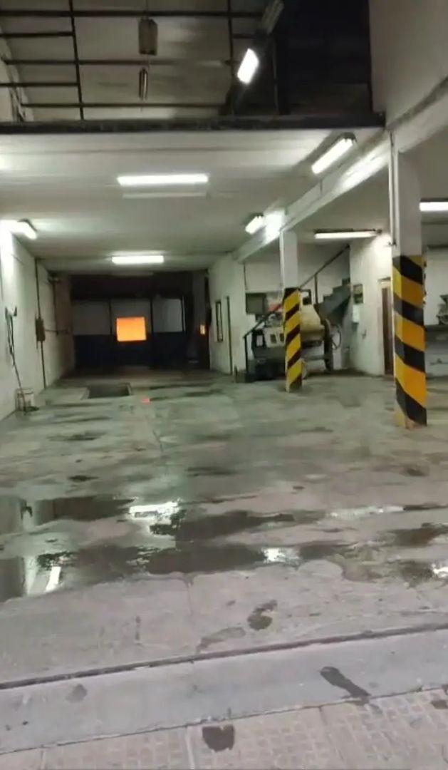 Foto de Galpón/depósito 800m2 - Oficinas - Ituzaingó Sur, imagen 4
