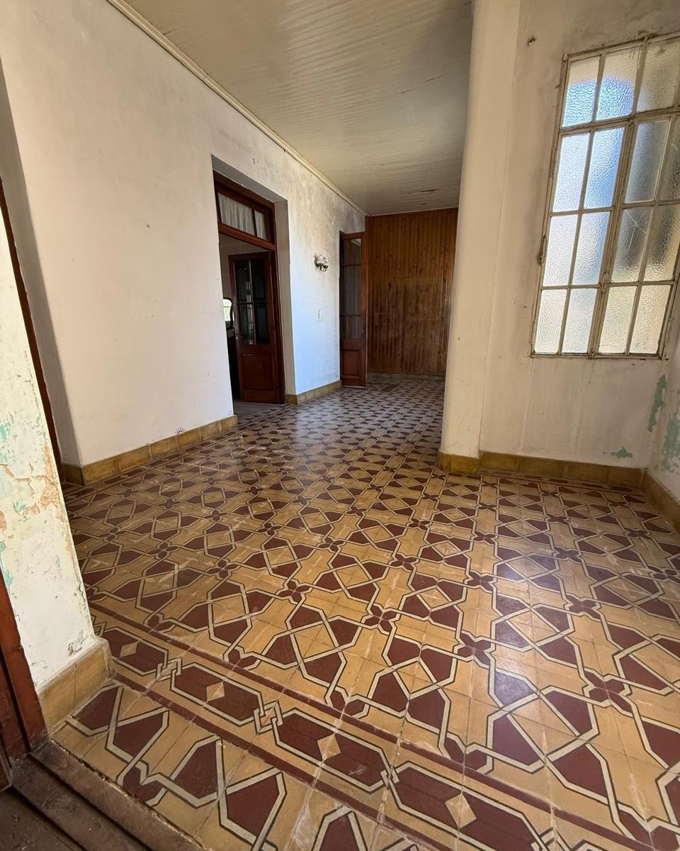 Casa en Venta - Sarmiento 167 4