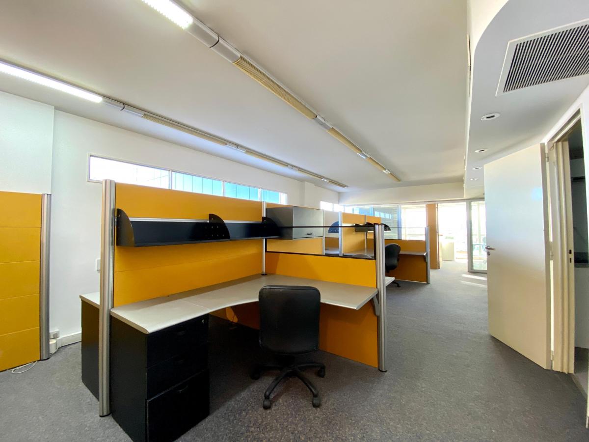 Foto de Oficina Piso completo en Nuñez- 212m2 muy luminosos con 2 cocheras!!!, imagen 3