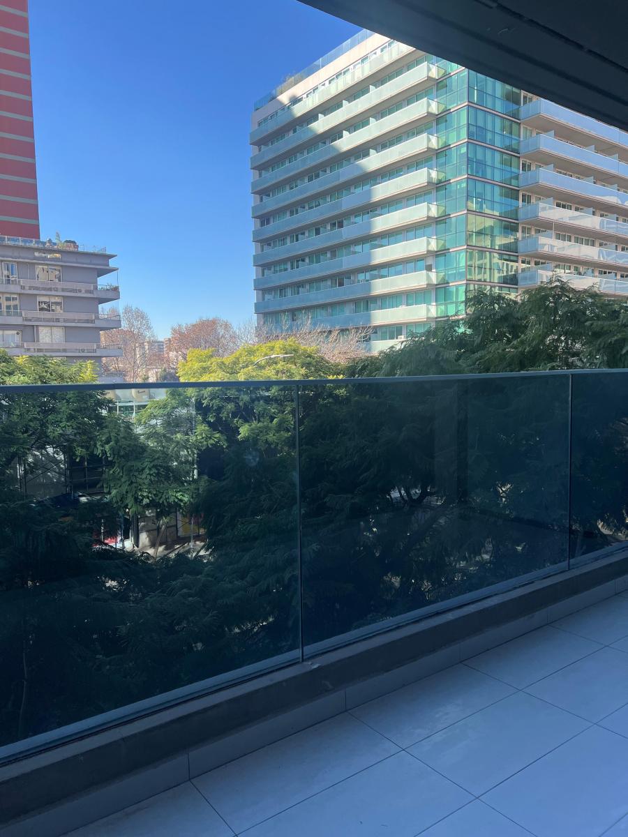 Oficina Sobre Av del Libertador 4