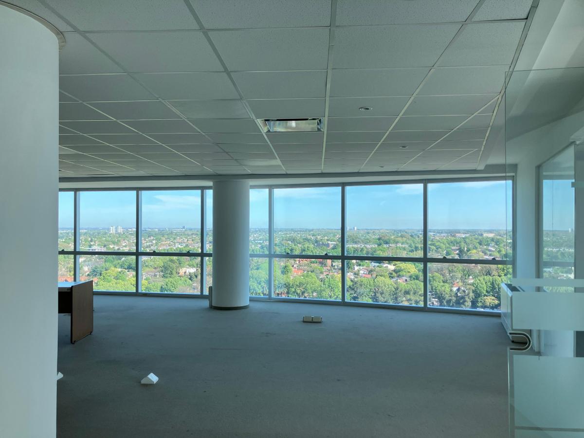 SEMIPISO EN TORRE DE LAS NACIONES
