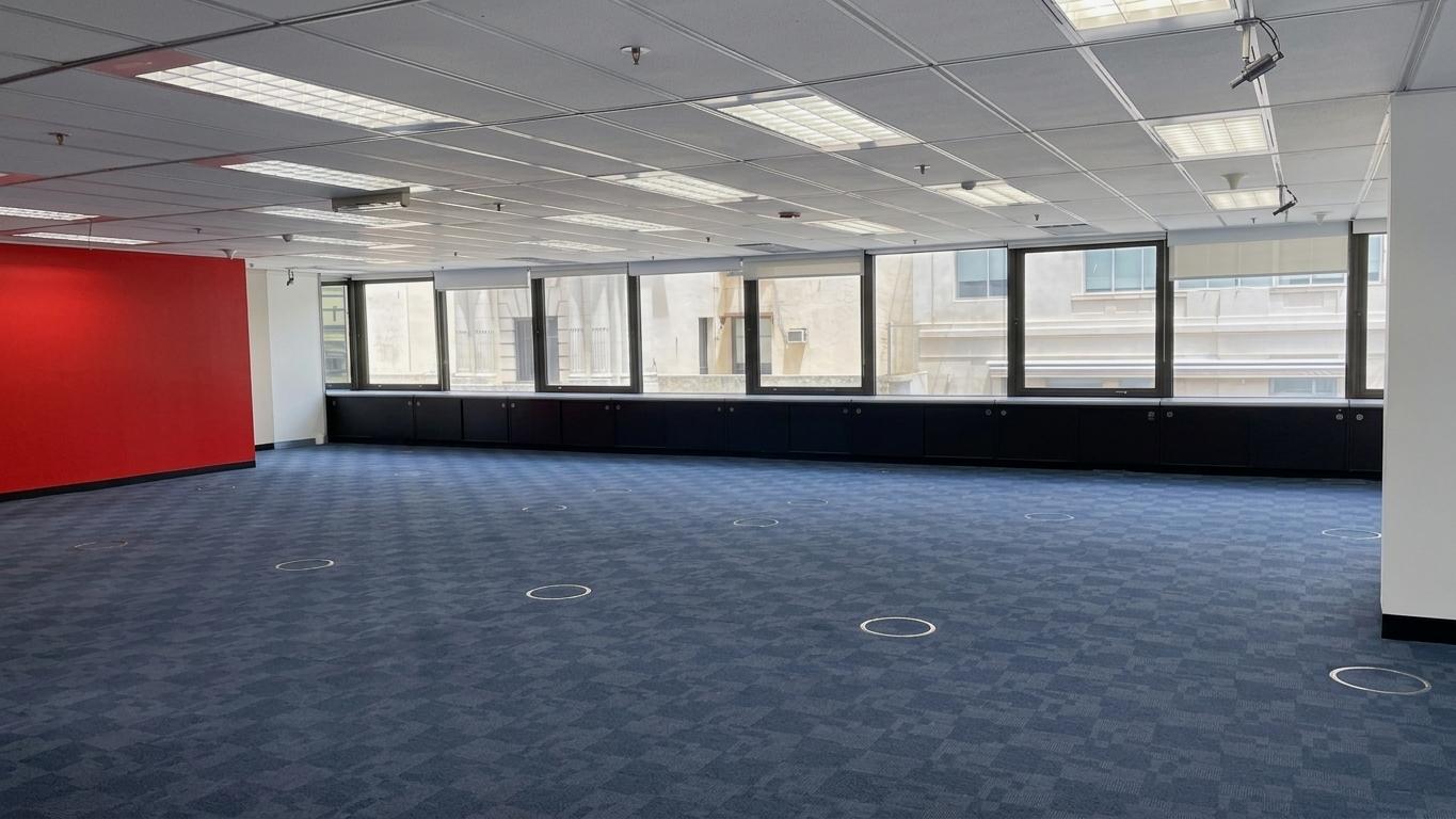 DOS PISOS DE OFICINAS IDEAL PARA ORGANISMO O INSTITUCION