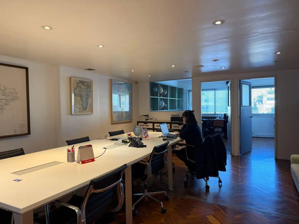 Oficina en Venta | Muy Luminosa | Vista Abierta | Av. Córdoba y Florida 3