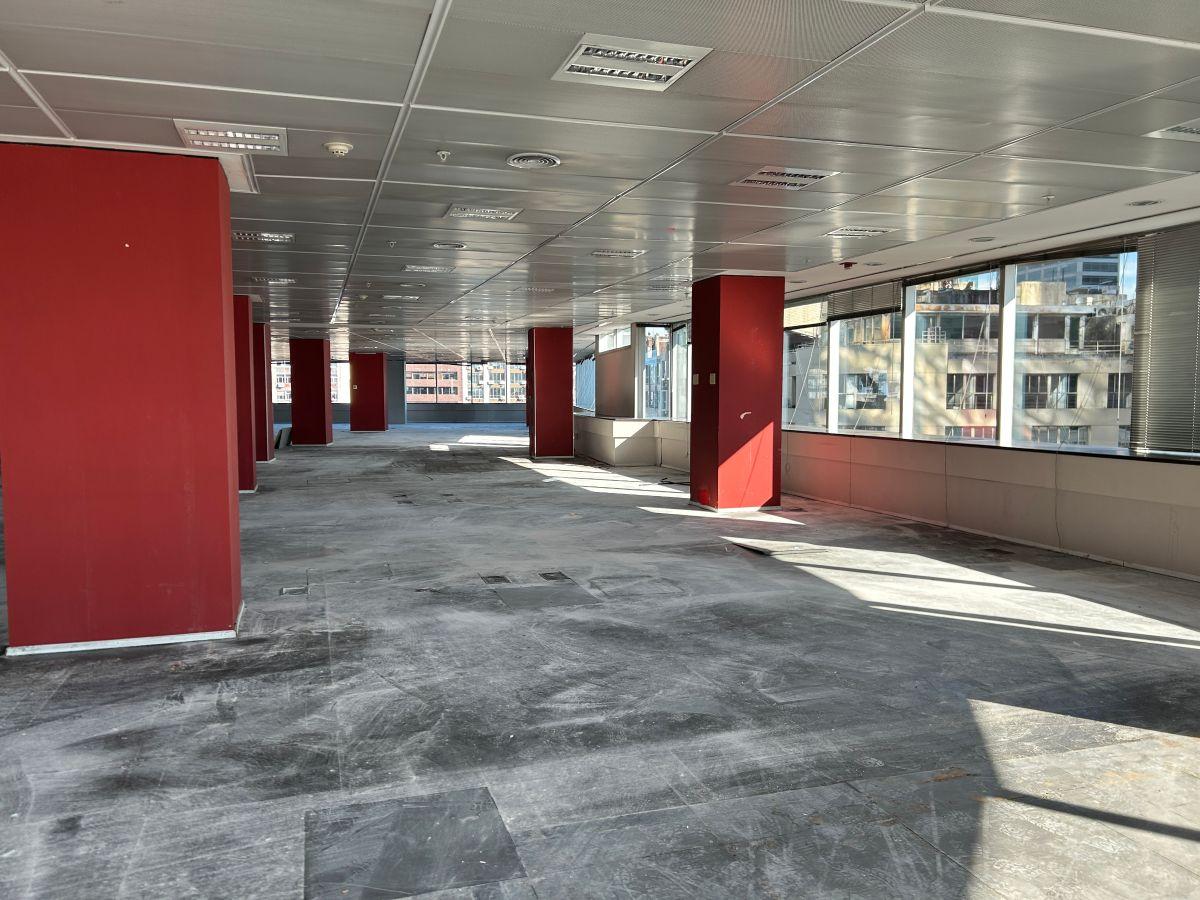 Foto de Piso Corporativo de 2800m2 con vistas abiertas, imagen 1