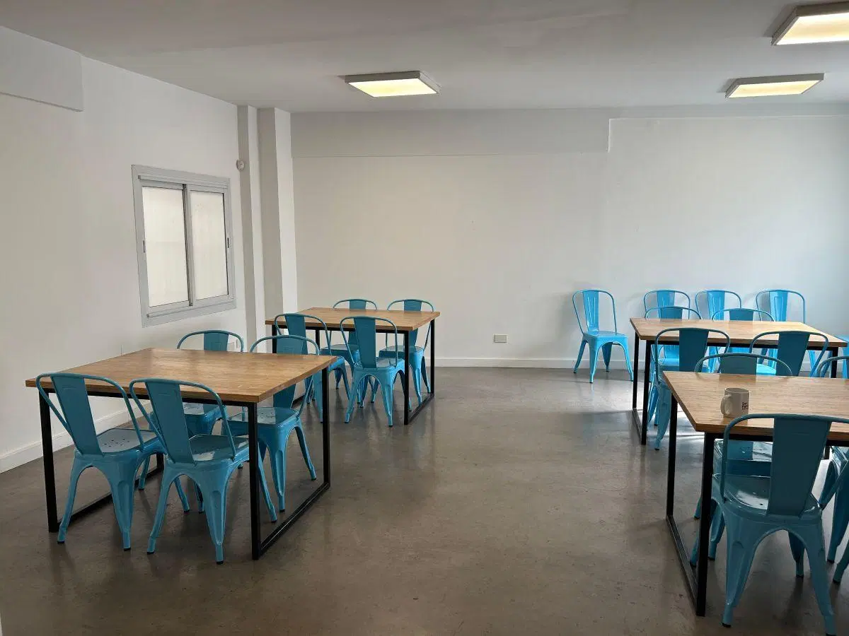 Venta y Alquiler- Oficina de 690m2 con terraza y vista a Plaza San Martin 1