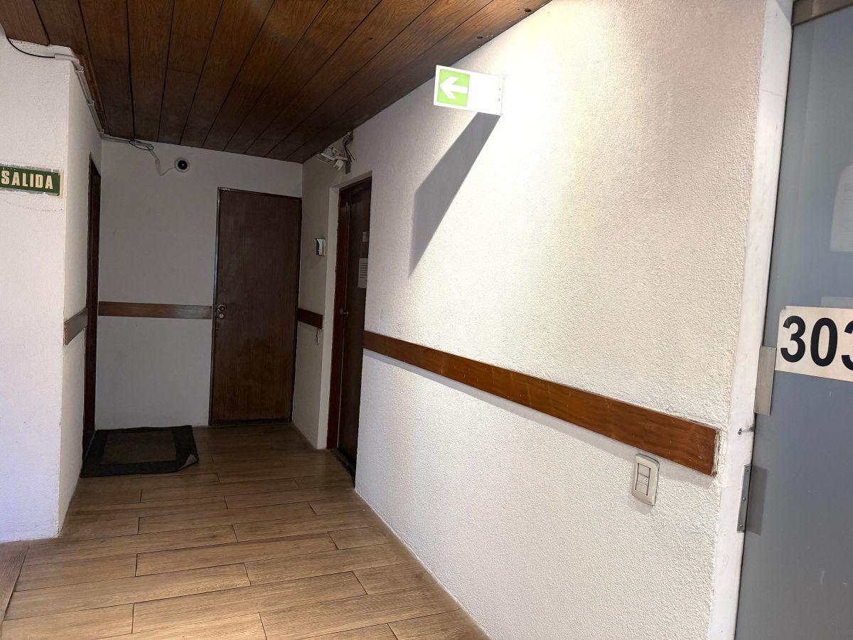 Foto de 90m2 con cochera -Muy luminosa, imagen 5