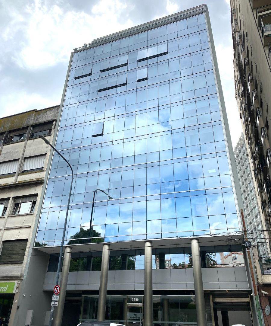Foto de Oficina Categoría A equipada con vista abierta – Las Cañitas, imagen 2
