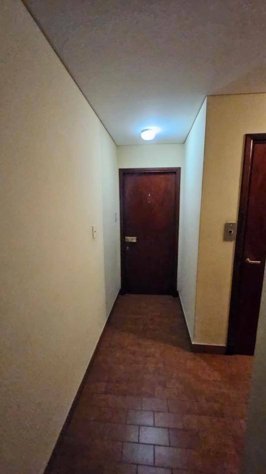 Foto de DEPARAMENTO EN VENTA ALBERTI Y SANTIAGO DEL ESTERO, imagen 5