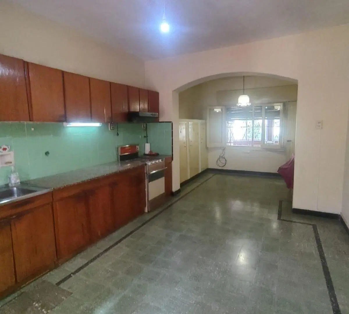 BARRIO JARDIN CASA 3 DORM A METROS CIUDAD UNIVERSITARIA 4