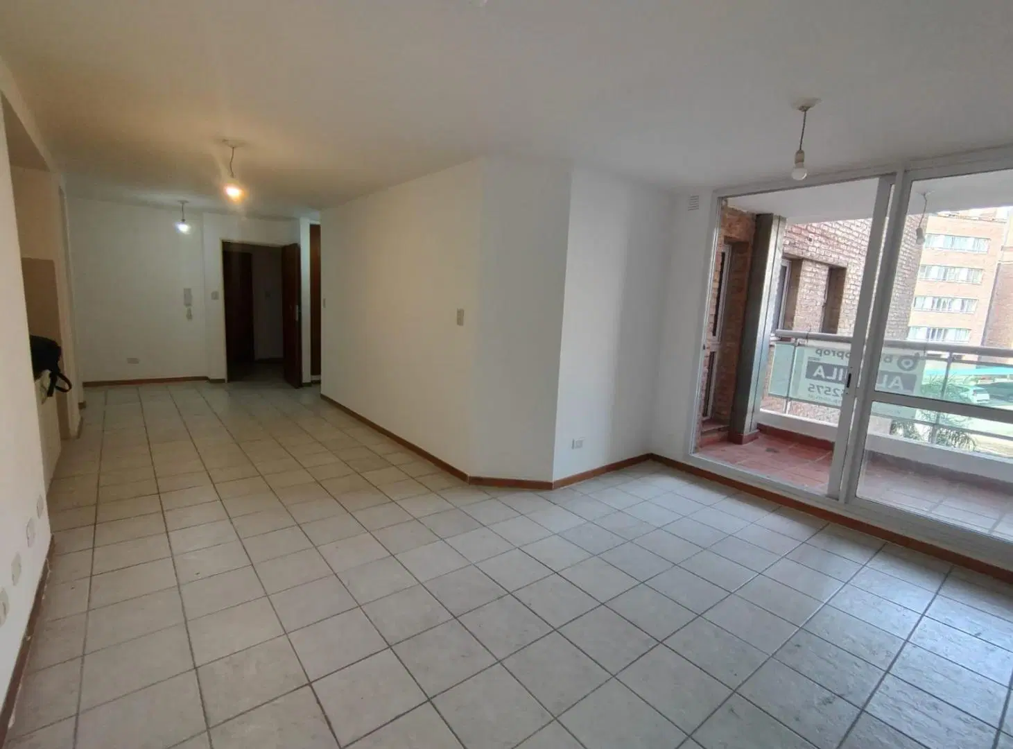 MILENICA UNIVERSITARIA DPTO 1 DORM CON COCHERA Y BALCON 2