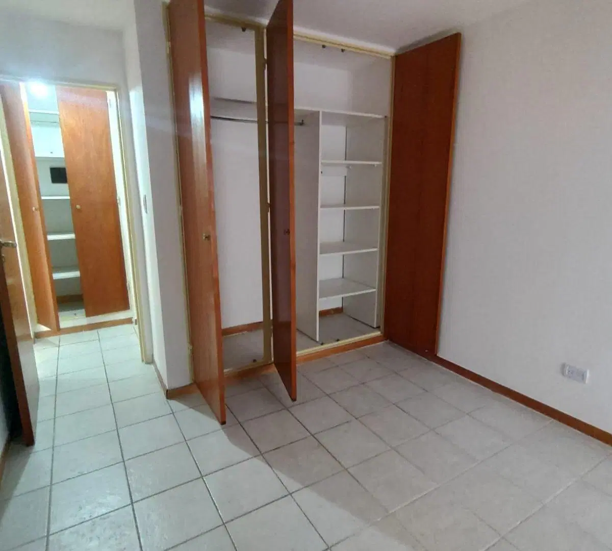 MILENICA UNIVERSITARIA DPTO 1 DORM CON COCHERA Y BALCON 4