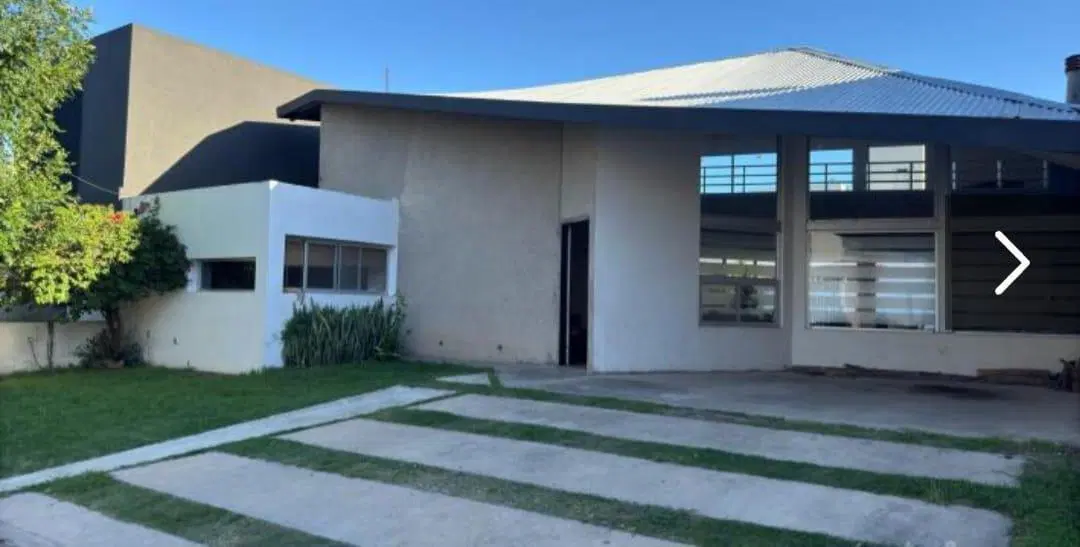CASA TEJAS DEL SUR 2 - 2 DORM CON PILETA - DISEÑO VANGUARDISTA - APTA CREDITO 3