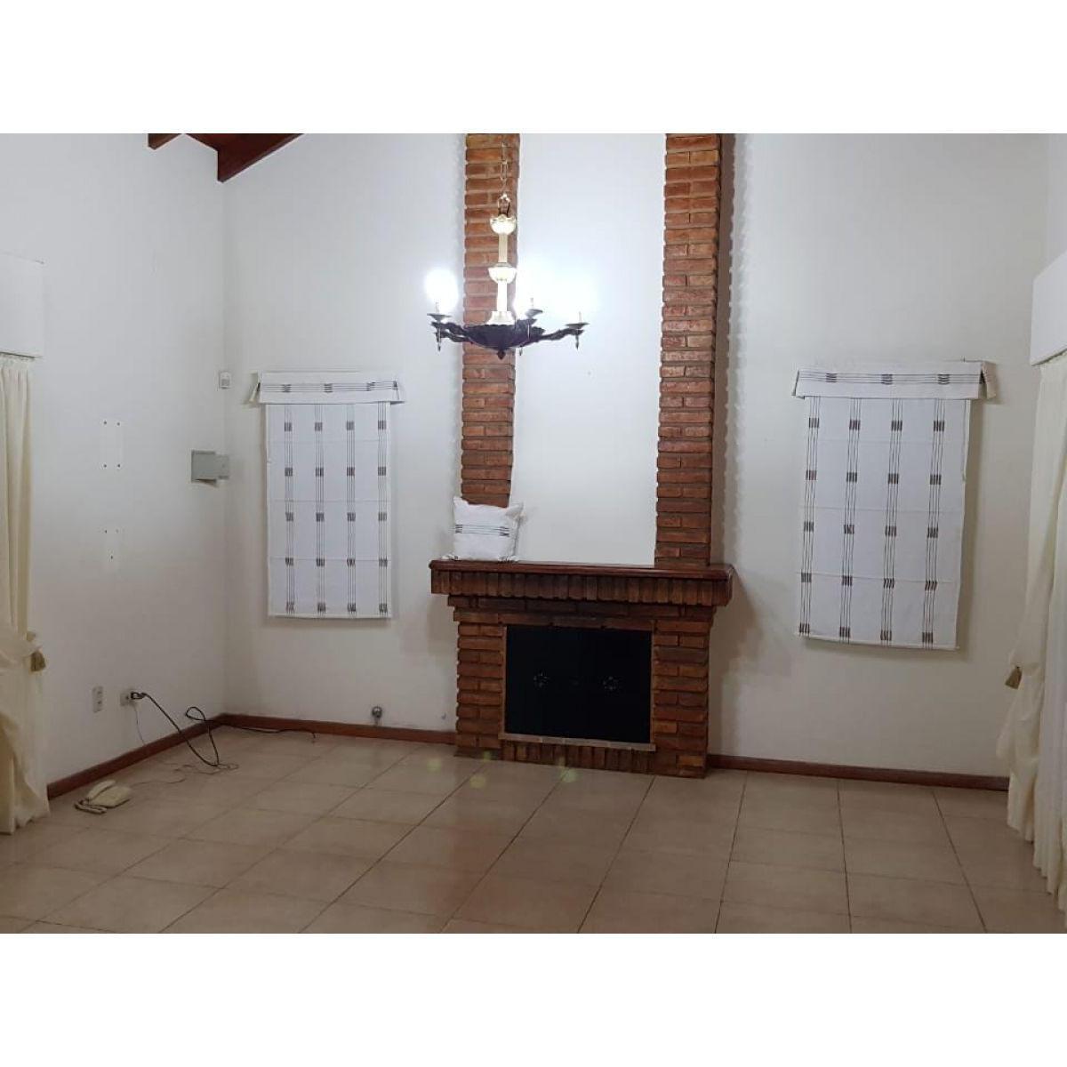 Excelente Casa en Zona Newells 2