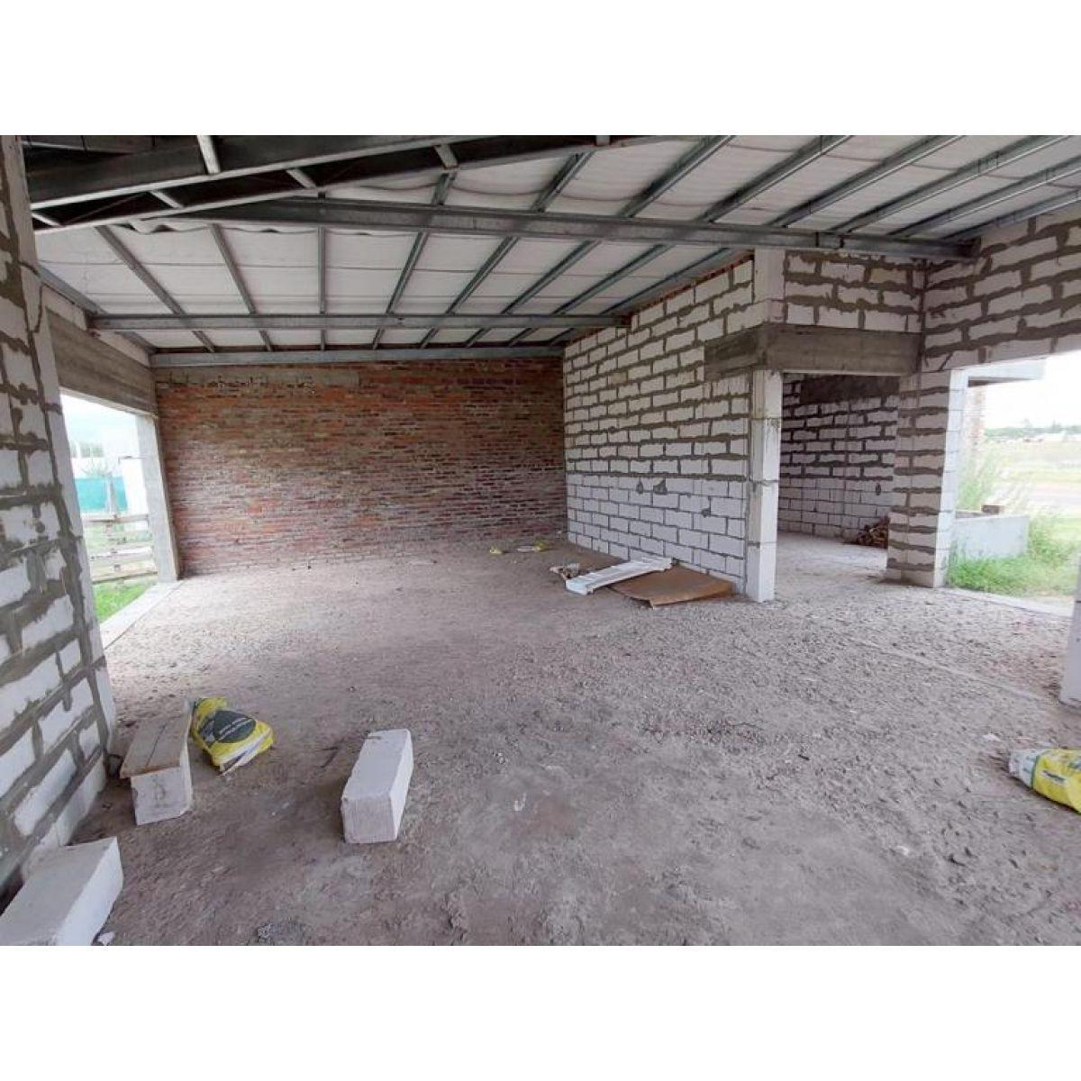 Gran Oportunidad! Casa 70% Terminada, Credito Hipotecario! 2