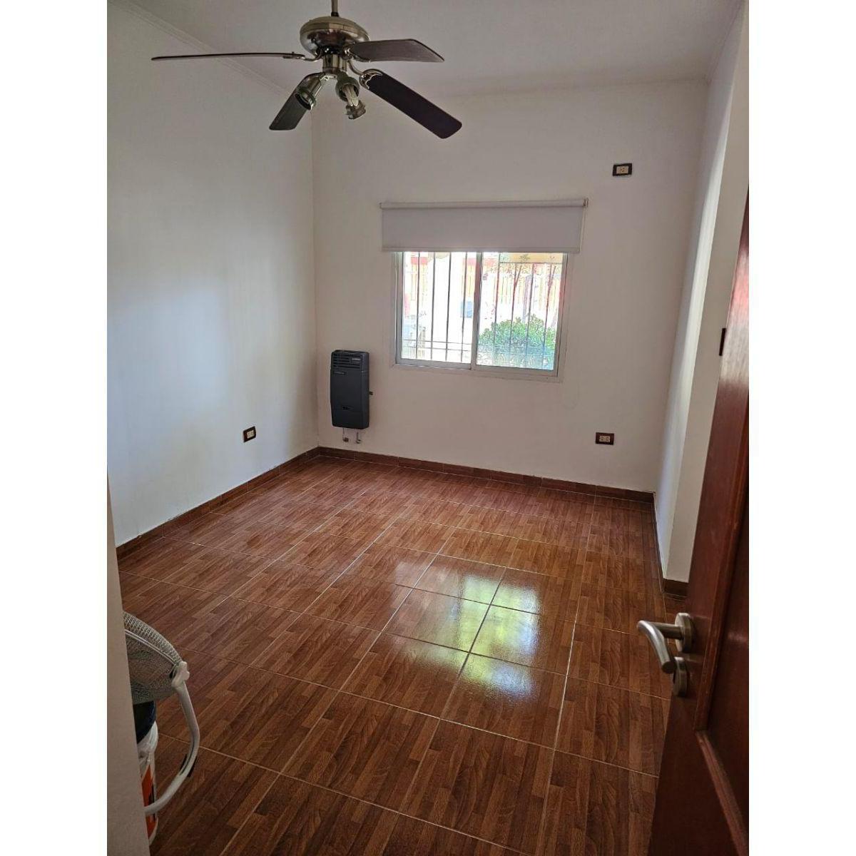 Hermosa Casa en Venta - Amplia y Cómoda Distribución 1