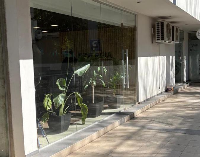 Local en alquiler Atrio Paseo Comercial 5