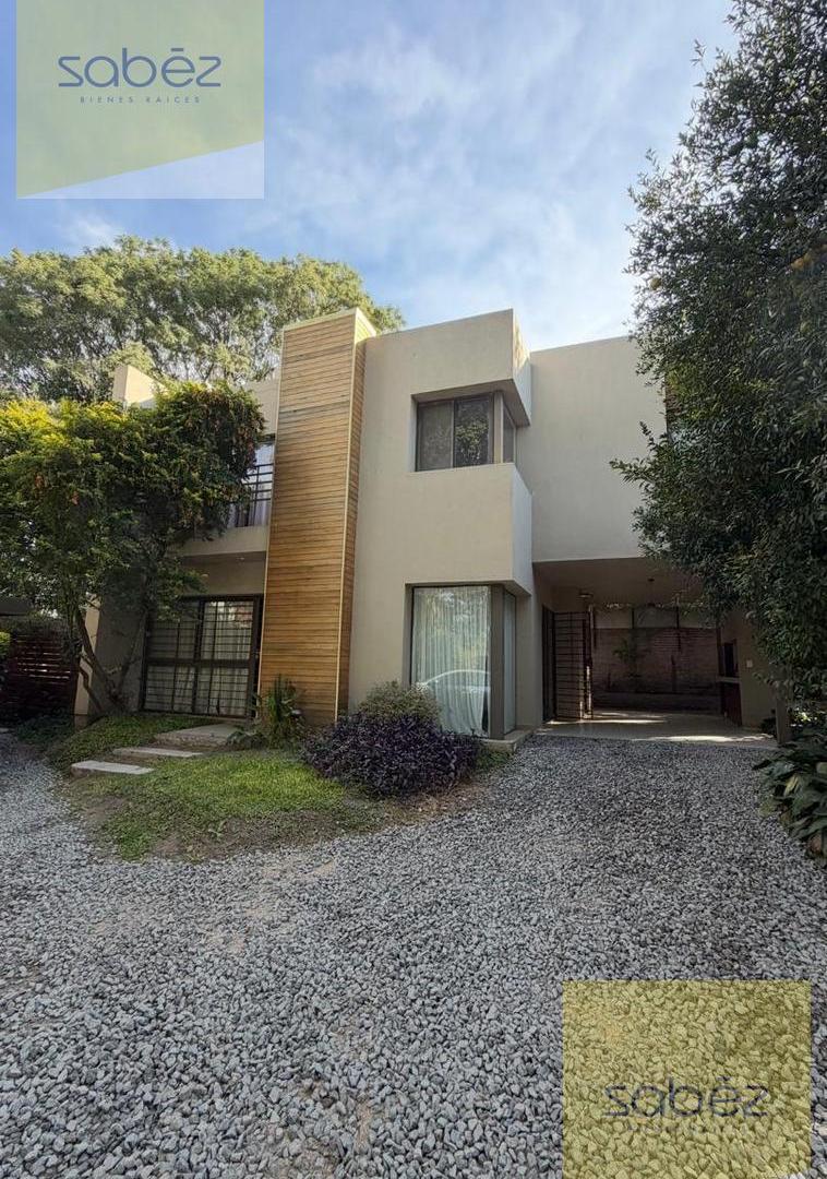 Casa en Alquiler
