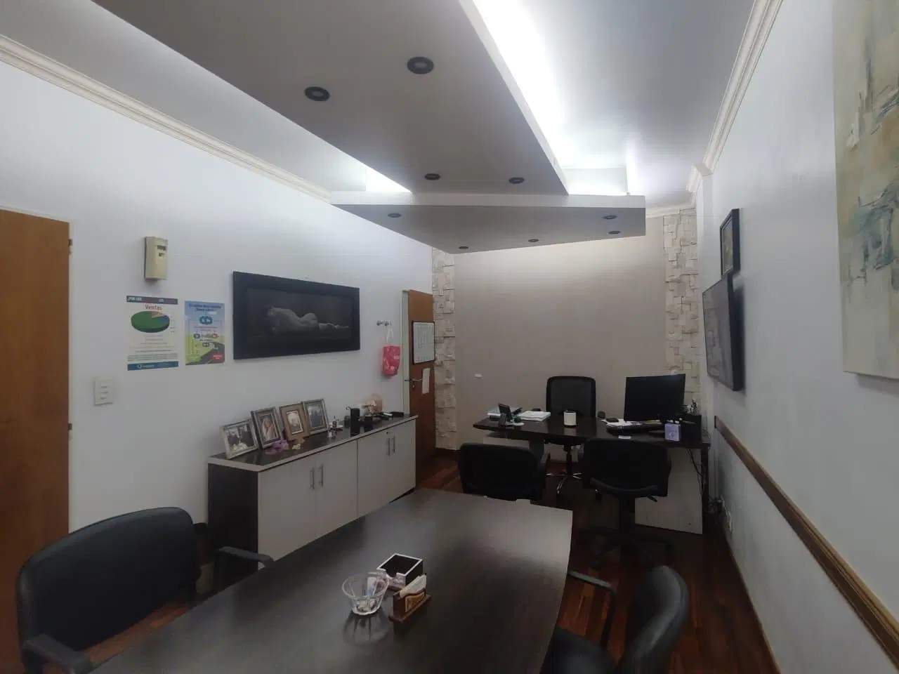 VENDO OFICINA DE 117 M2 AL CONTRAFRENTE EN EXCELENTE ESTADO. BARRIO NORTE 5