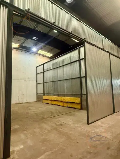 Galpónes Maxi Bauleras Privadas/ Mini Depósitos De 55 M2 / 110 M2 / 165m2 Alquiler En Parque Moreno 3