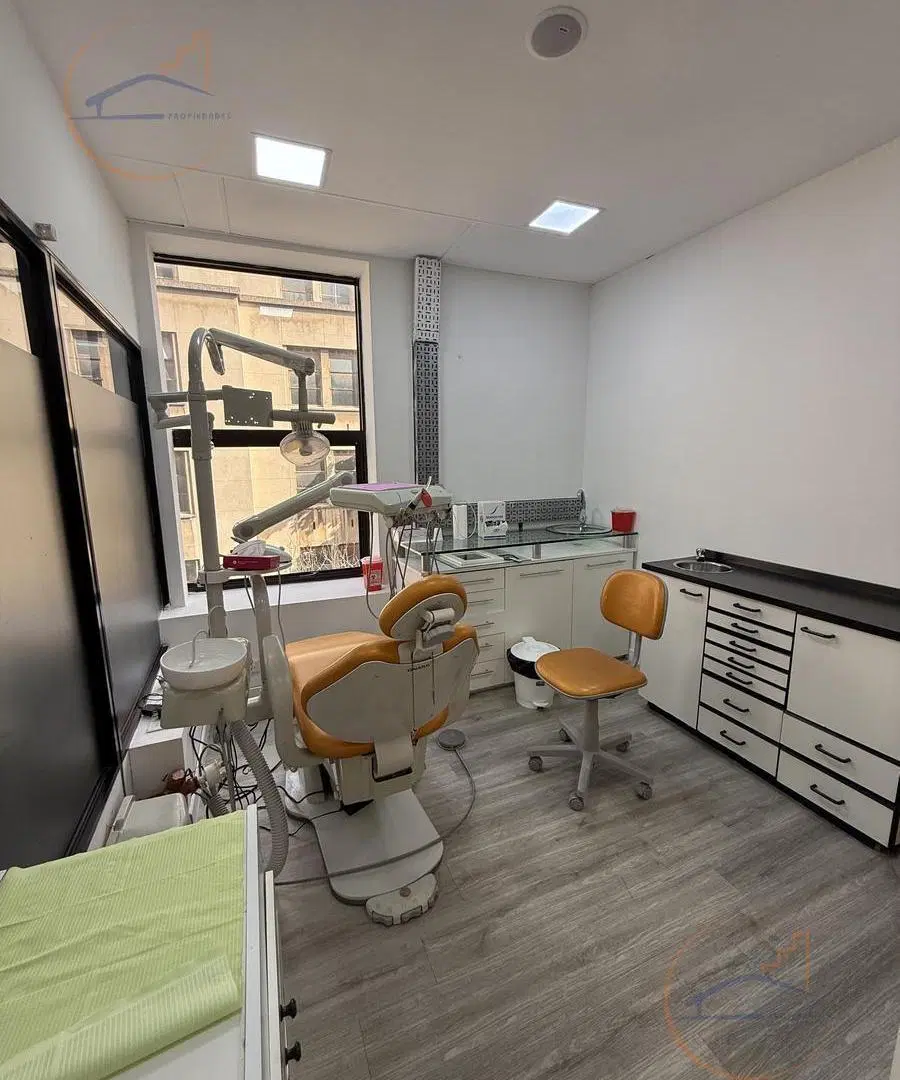 VENDO DEPARTAMENTO APTO PROFESIONAL 4 AMBIENTES EN BARRIO NORTE. ZONA FACULTAD 5