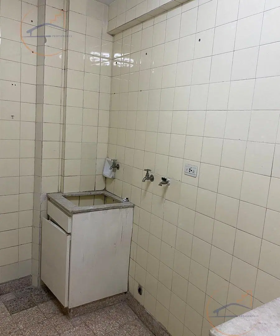 VENDO HERMOSO DEPARTAMENTO DE 2 AMBIENTES MUY LUMINOSO. APTO CRÉDITO. PALERMO 1
