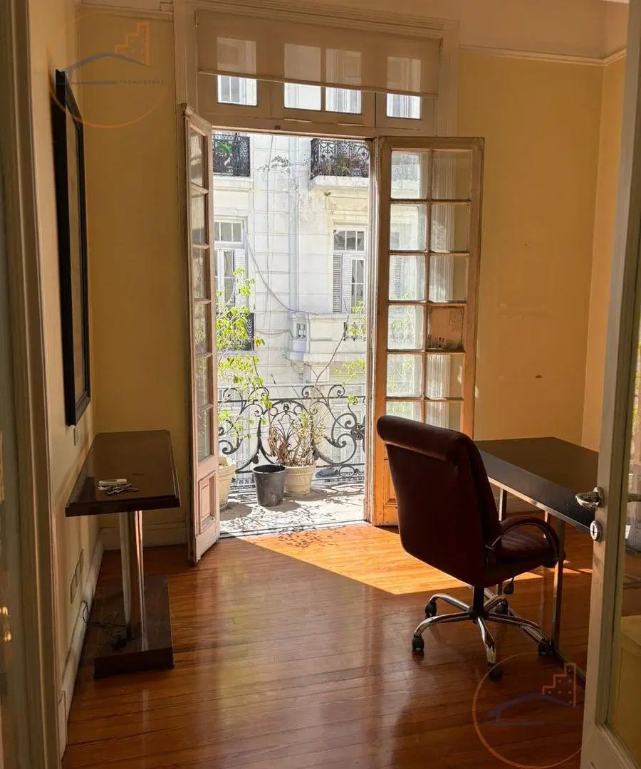 EXCELENTE EDIFICIO EN VENTA SOBRE LOTE PROPIO 1