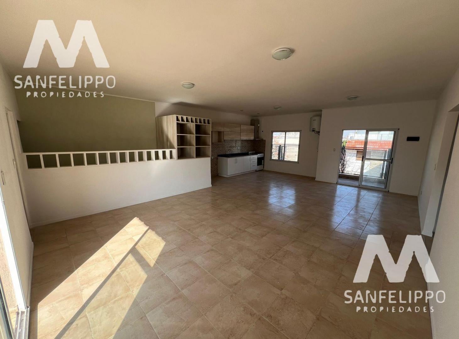 Foto de Departamento tipo casa de 3 ambientes en alquiler, Zona Wilde, imagen 2