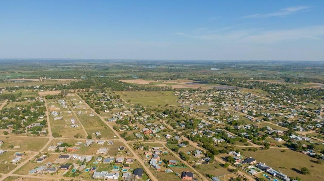 Lote en Venta - Jardines de La Costa 4