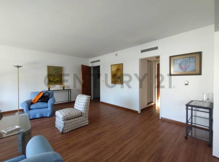 Alquiler temporario Piso 3 Ambientes + Dep.-Balcon- Recoleta 3