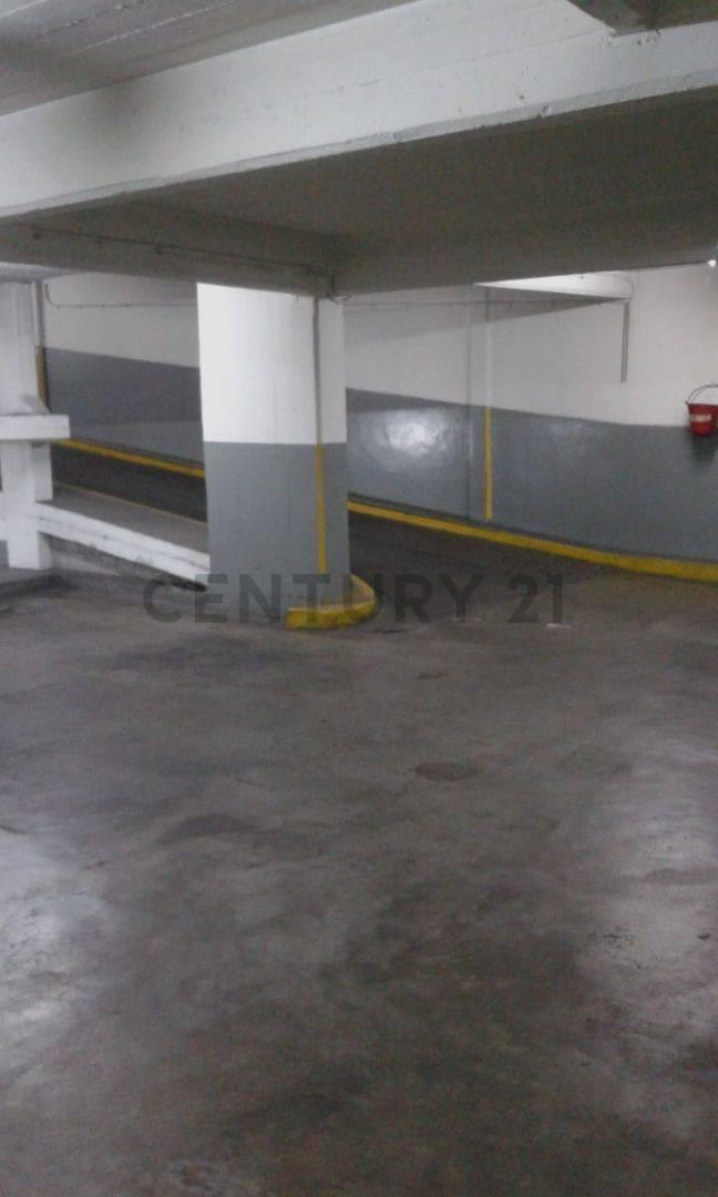 Venta Cochera en Microcentro