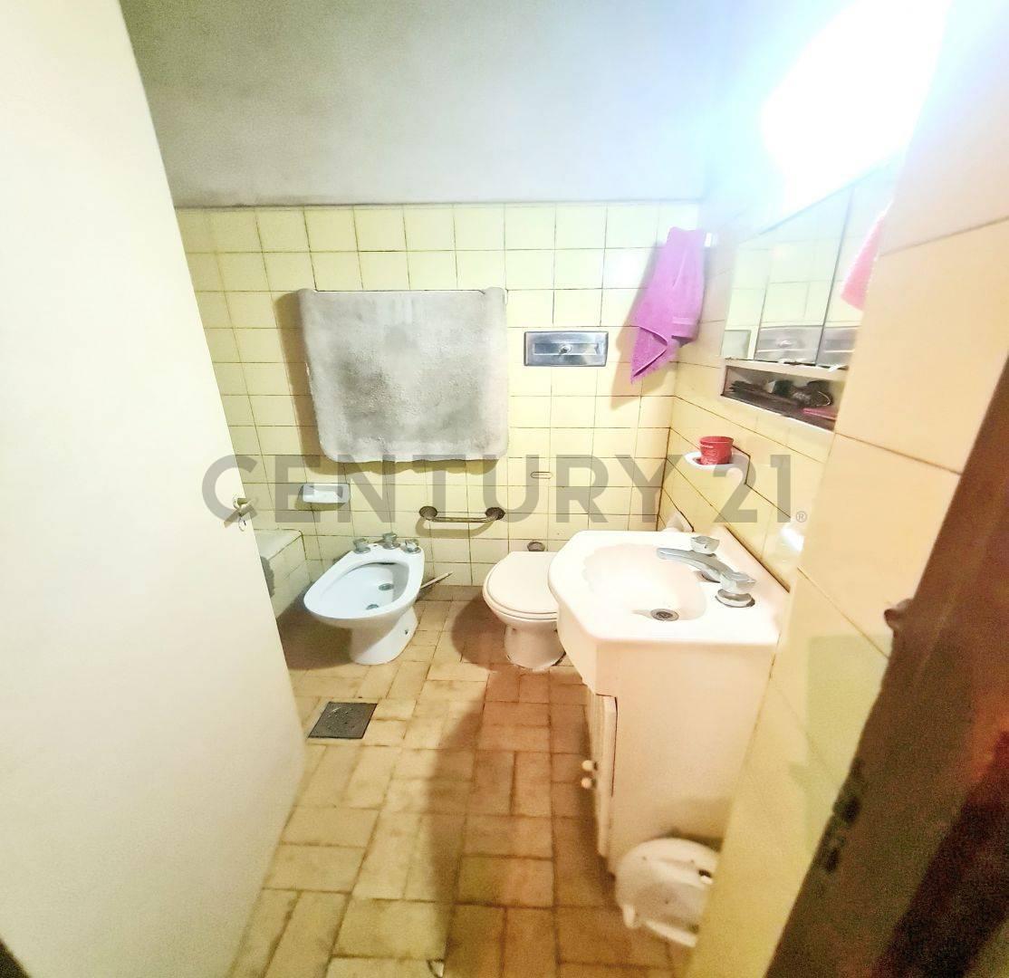 Venta de PH en Block, en Villa Luro 1