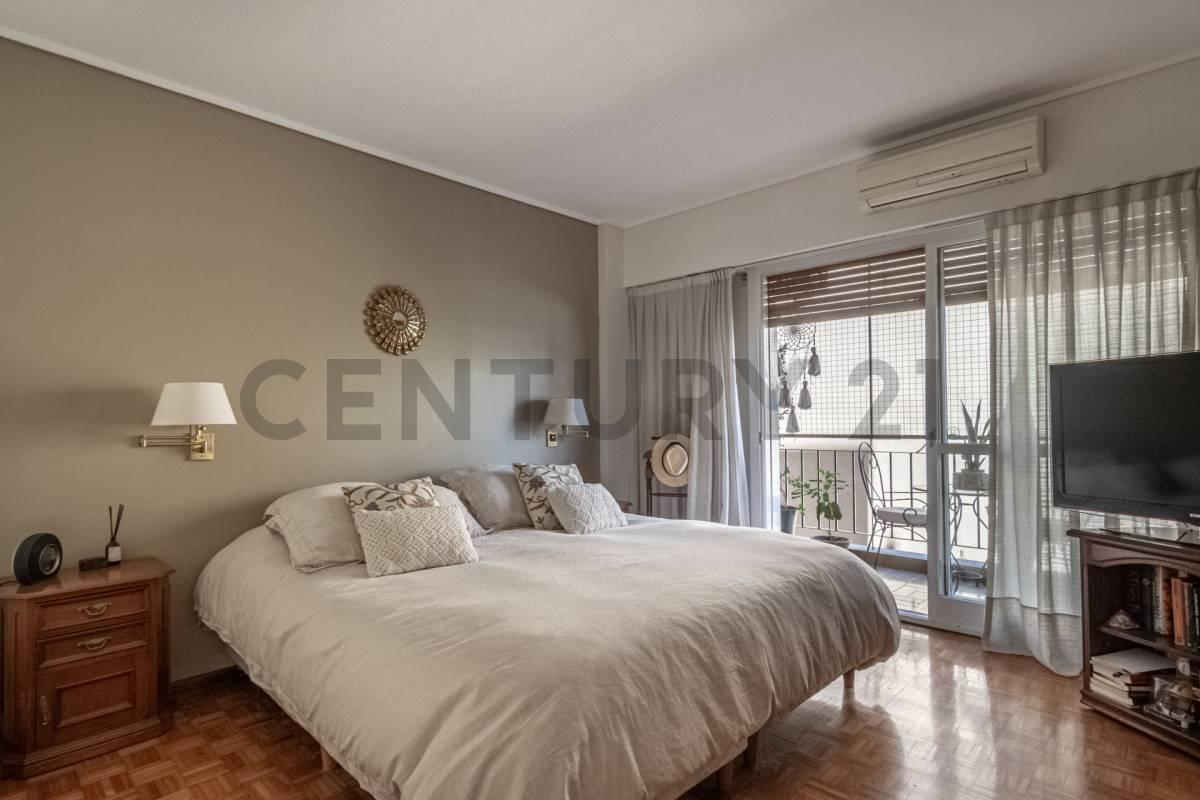 Venta Departamento Piso Completo 5 Ambientes - Cochera - Balcon - Seguridad - Belgrano 1