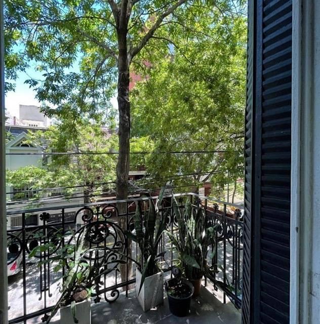 Venta PH Cuatro Ambientes en Caballito Sur 1