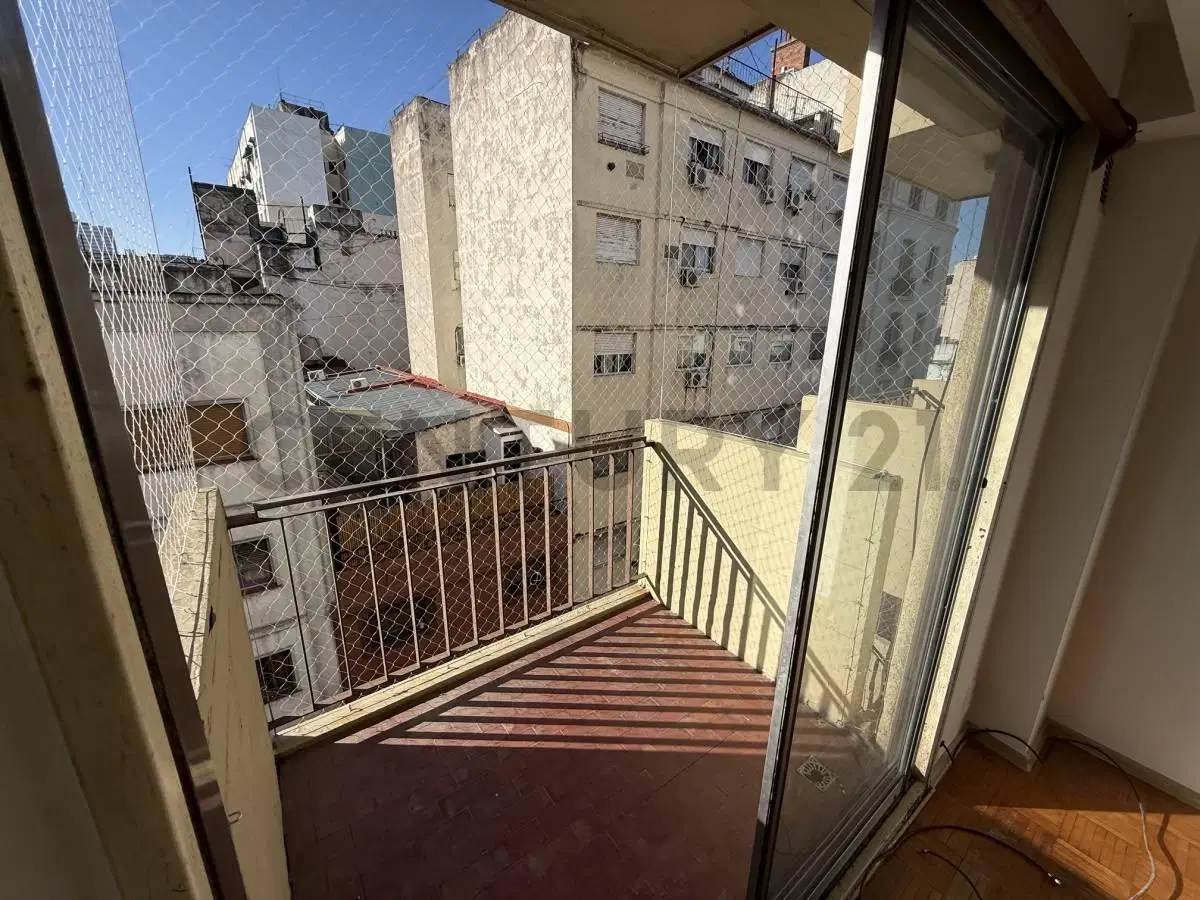 DEPARTAMENTO ALQUILER DOS AMBIENTES EN SAN TELMO 2