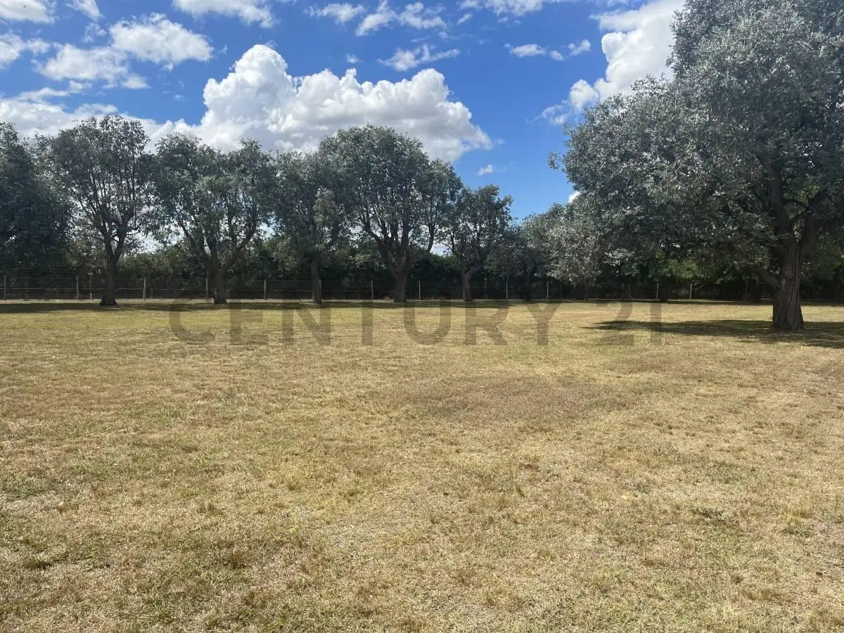 Venta de lote en Barrio Chacras La Primavera - Carlos Keen 2