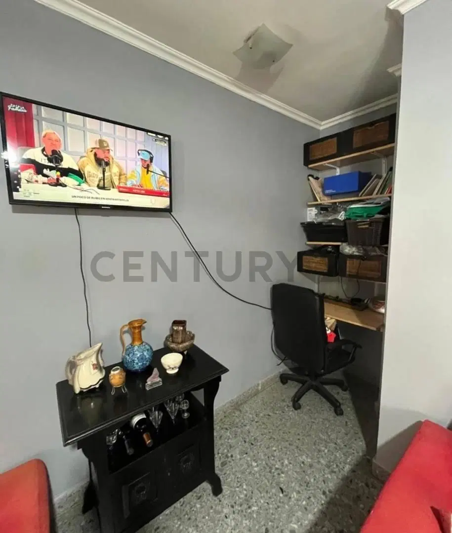 VENTA DEPARTAMENTO DOS AMBIENTES EN LANUS 3