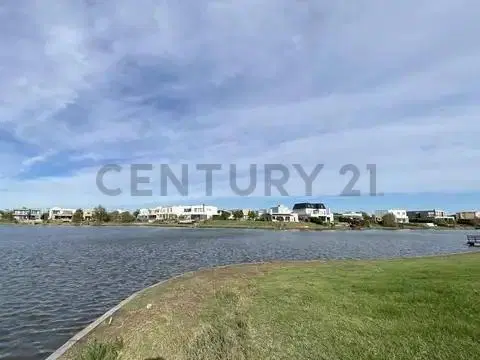 VENTA LOTE 600 M2 EN PUERTOS DEL LAGO BARRIO ACACIAS 4