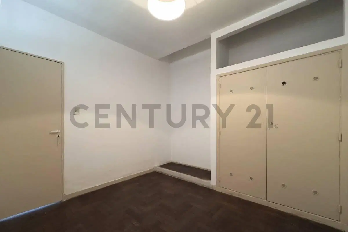 VENTA DEPARTAMENTO 4 AMBIENTES EN AVELLANEDA 2