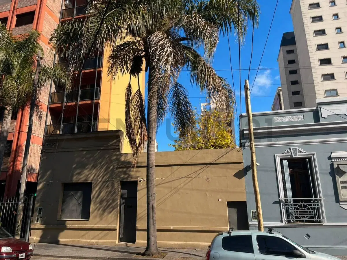 Lote en venta en Quilmes Centro - Plaza Conesa 3