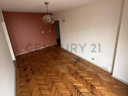 DEPARTAMENTO VENTA DOS AMBIENTES EN CABALLITO 3