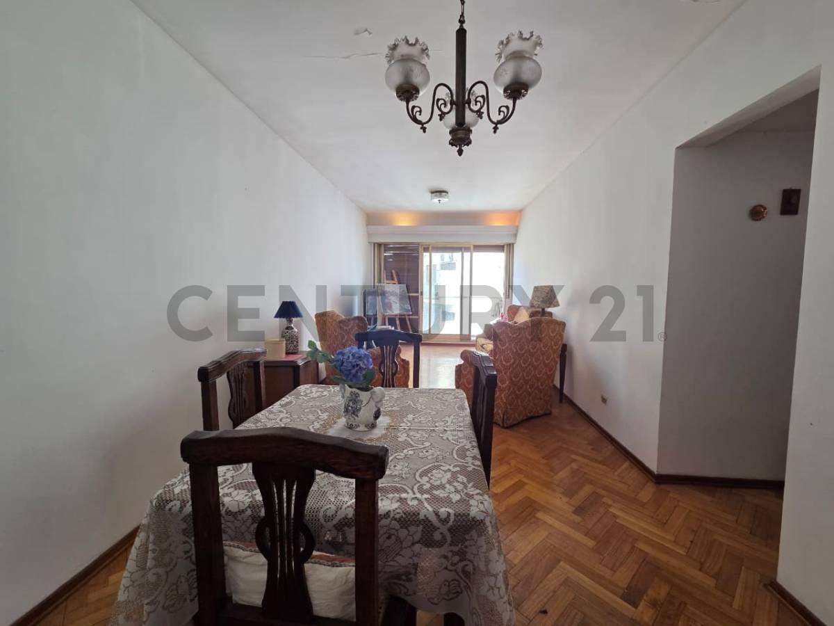 Foto de VENTA DEPARTAMENTO 3 AMBIENTES - DEPENDENCIA - BALCON EN CABALLITO, imagen 2