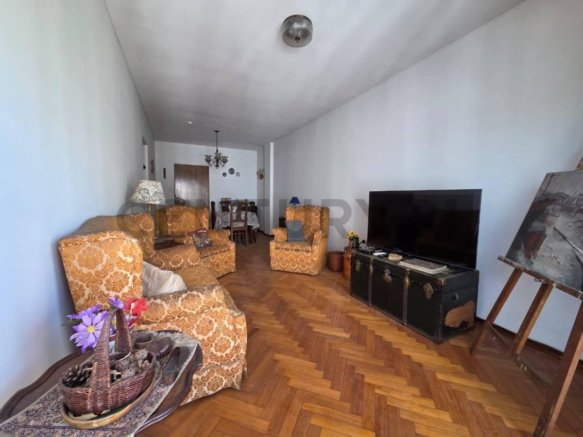 Foto de VENTA DEPARTAMENTO 3 AMBIENTES - DEPENDENCIA - BALCON EN CABALLITO, imagen 4