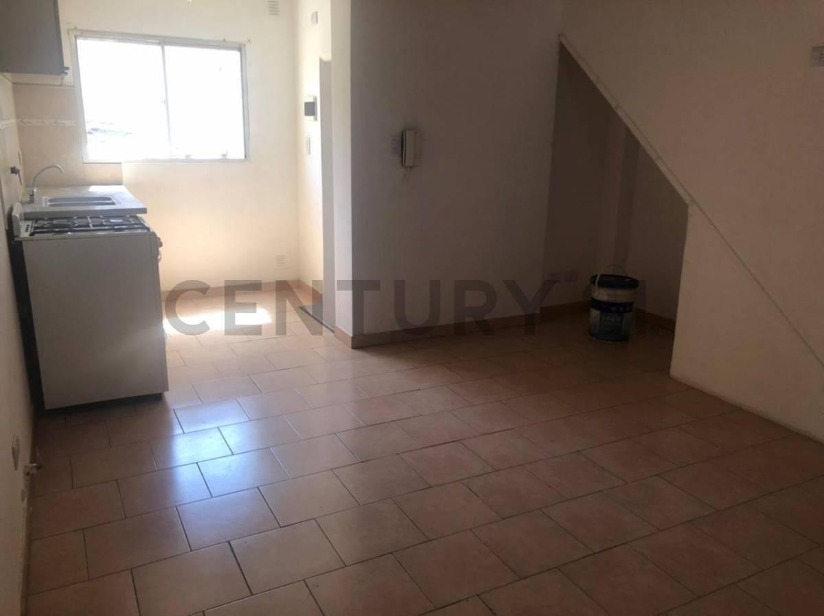 Venta PH en Mataderos 4
