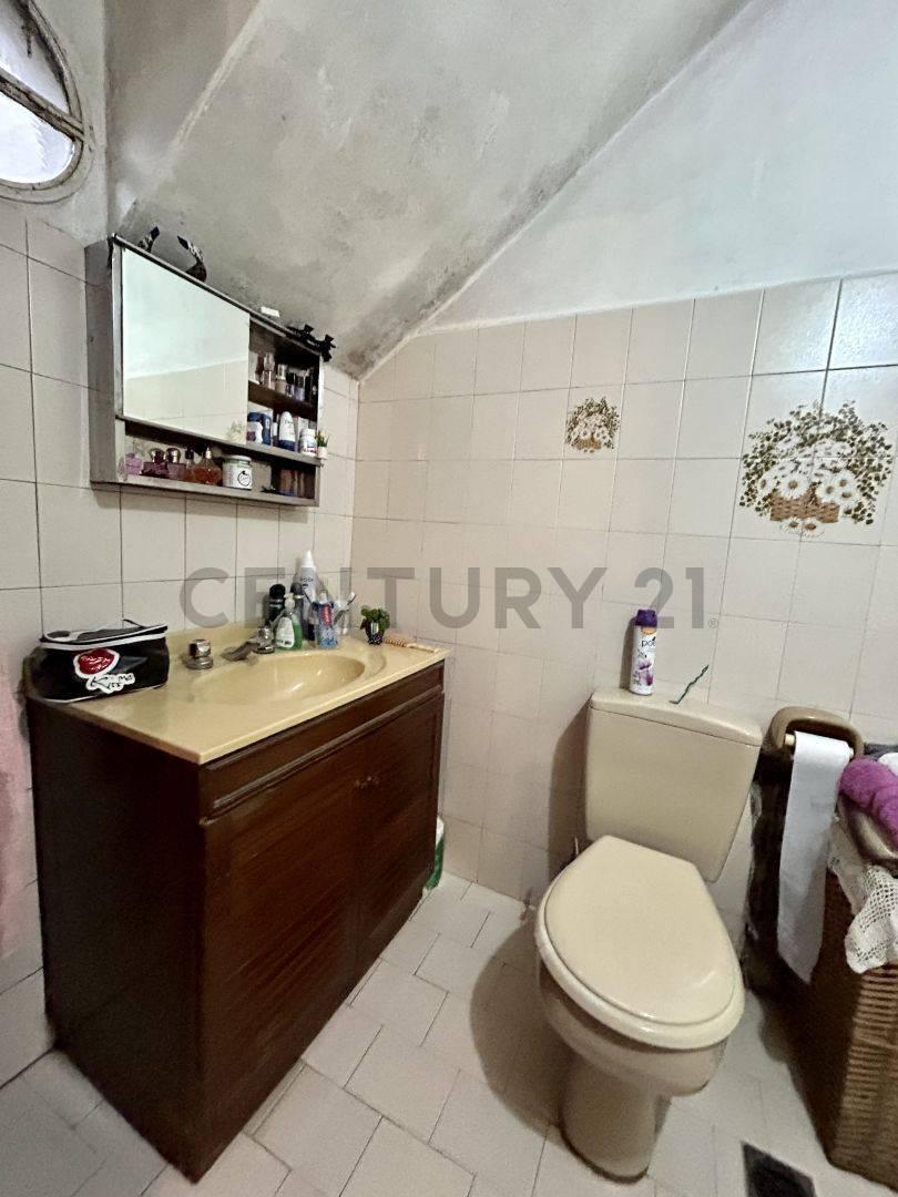 Venta Casa Multifamiliar en Lugano 3