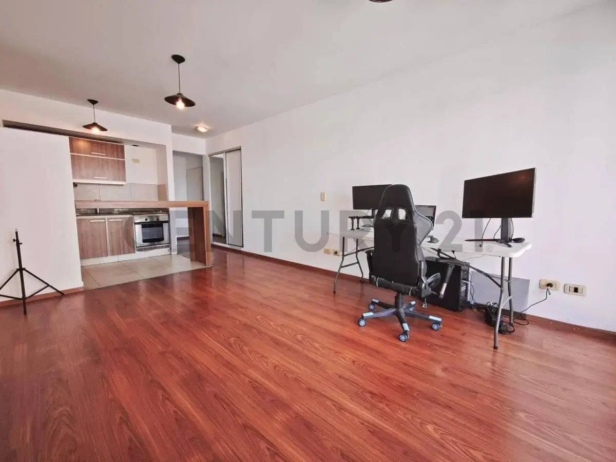Venta monoambiente Colegiales 5