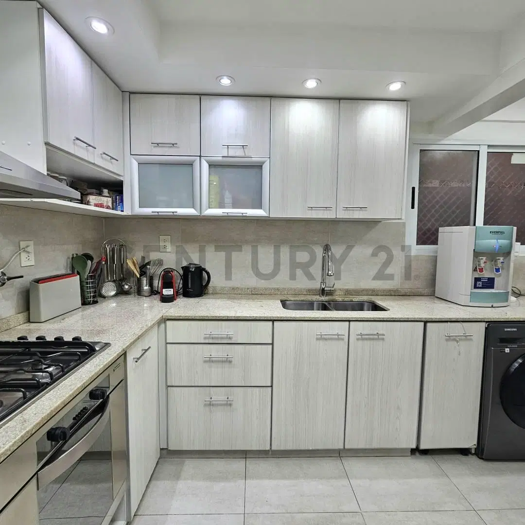 Venta 4 ambientes departamento Palermo 3