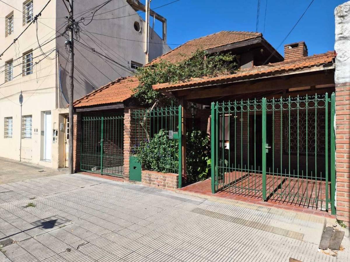 ???? CASA EN VENTA EN TOLOSA | APTA CRÉDITO BANCARIO | SE EVALÚA DEPARTAMENTO EN PARTE DE PAGO